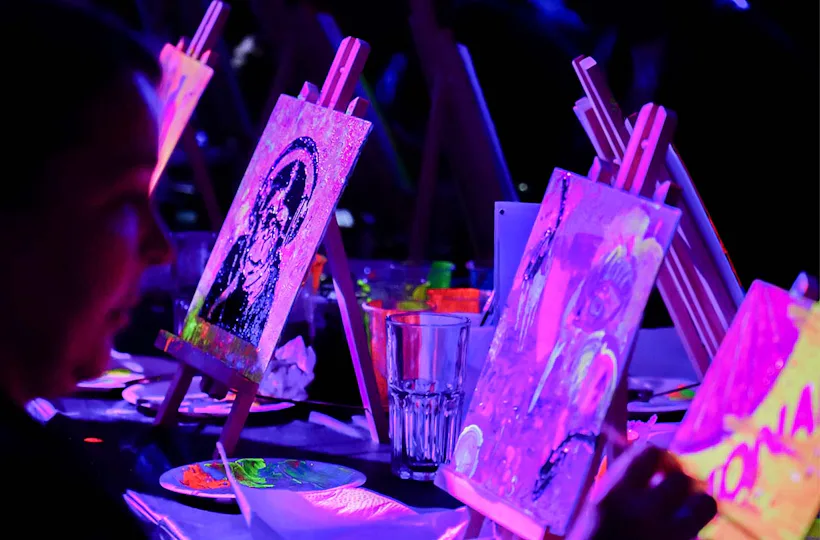 Neon Sip & Paint Heidelberg